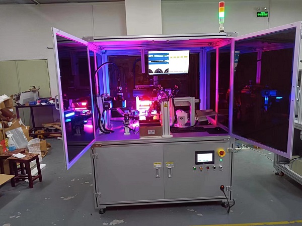 长管子空间直线度检测机